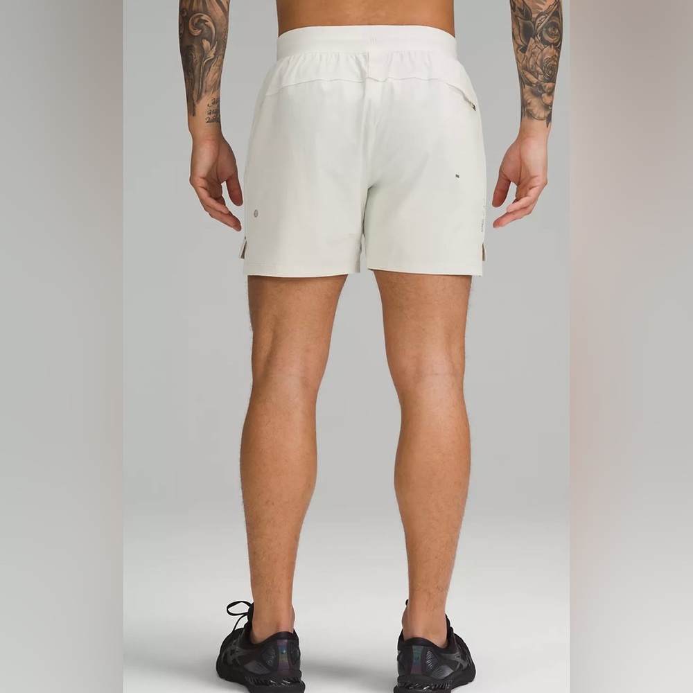 Lululemon - Men’s Lincense To Train LinelessShort 5” Color: Bone - Sz: L.
